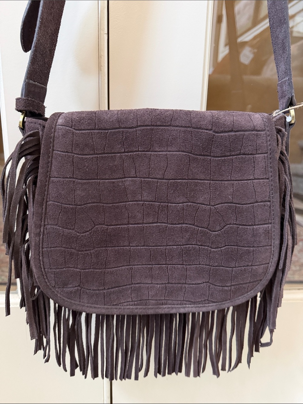 Genuine Suede Women’s Brown Croc Embossed Fringe Crossbody Saddle Bag - Picture 2 of 9